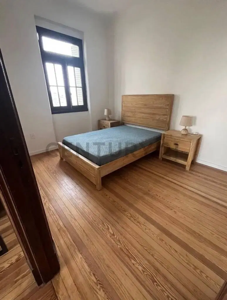 1 dormitorio en Palacio Salvo, vista despejada, piso alto 2