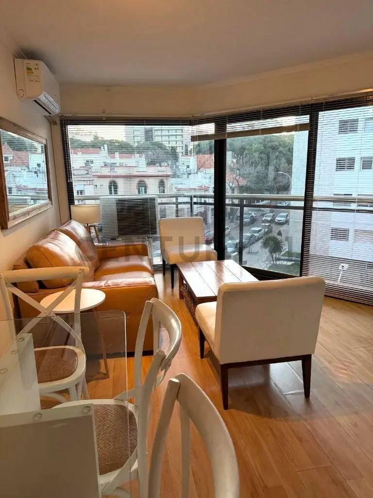 Apartamento en POCITOS 1 dormitorio AMOBLADO 5