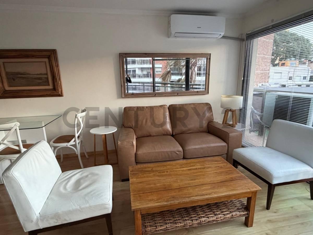 Foto de Apartamento en POCITOS 1 dormitorio AMOBLADO, imagen 2