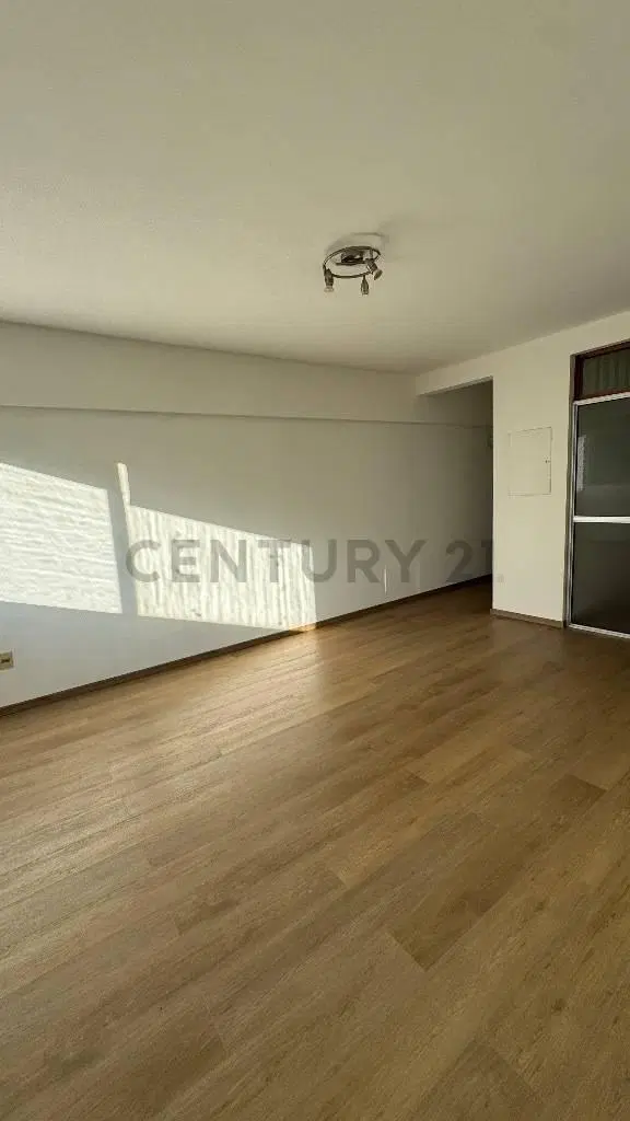 Alquiler 1 dormitorio, Reciclado super luminoso, Ciudad Vieja. 1