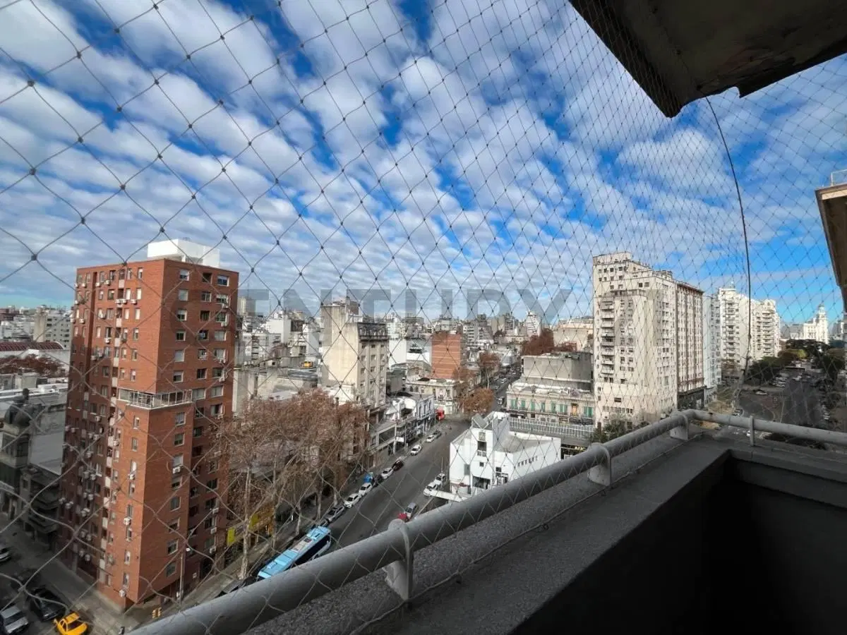 Alquiler Apartamento 3 Dormitorios | 2 baños | Reciclado | Piso Alto | Centro 1