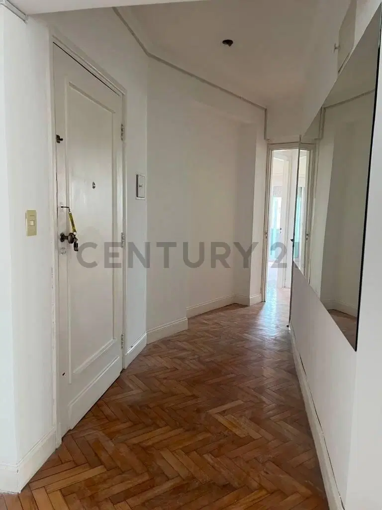 Alquiler Apartamento 3 Dormitorios | 2 baños | Reciclado | Piso Alto | Centro 5