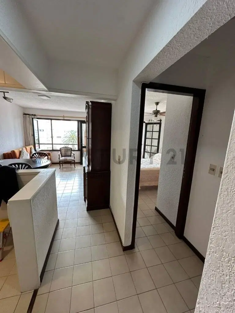 Alquiler anual amoblado en peninsula, 1 dormitorio + cochera + piscina GC Incl. 3