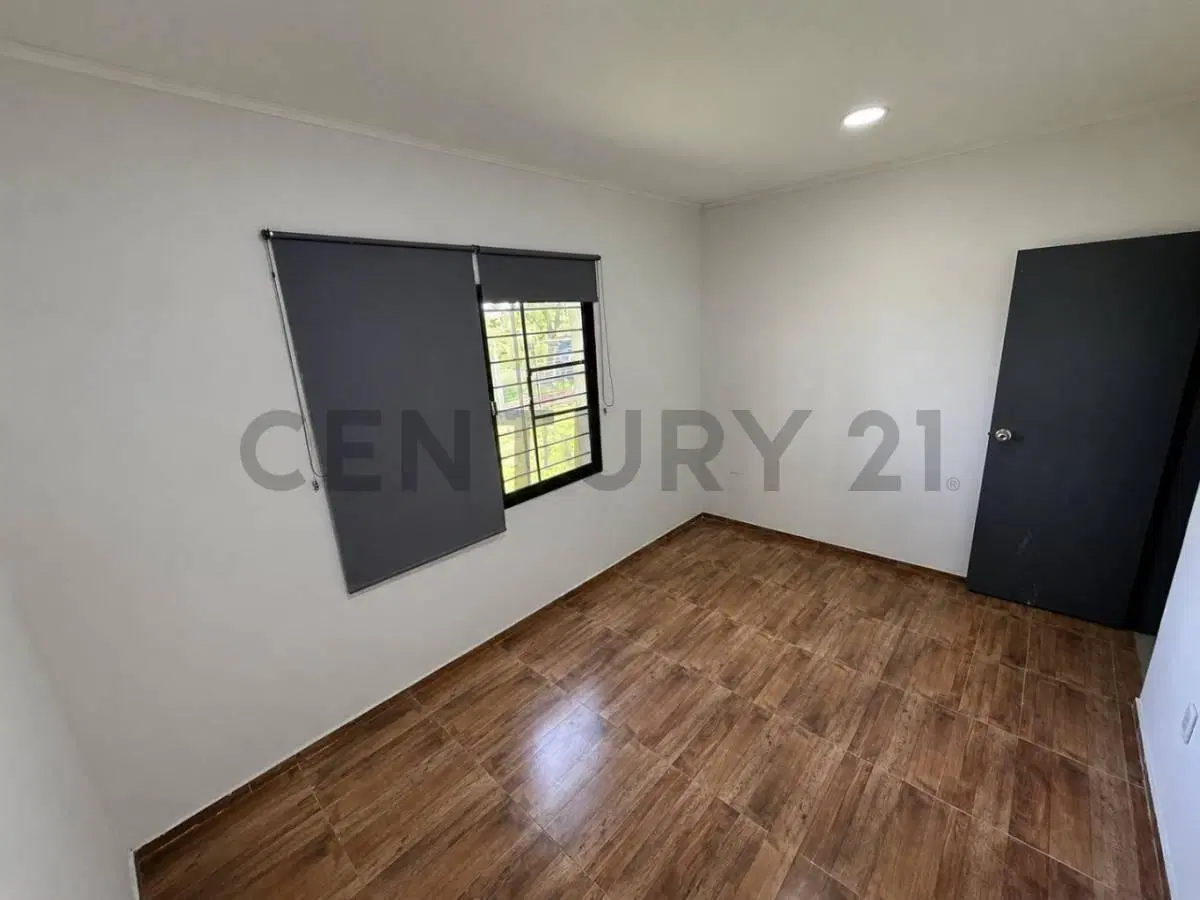 Venta casa en Barros Blancos, 590m2 . 2 dormitorios, cochera, parrillero 4