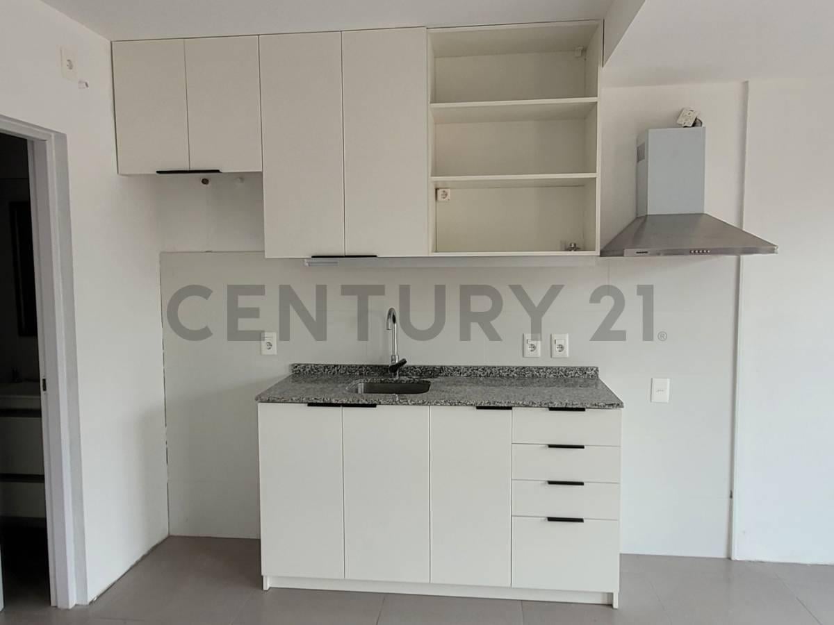 Foto de ALQUILER APARTAMENTO TIPO CASA, 2 DORMITORIOS, JARDÍN ANTEL ARENA VILLA, imagen 4