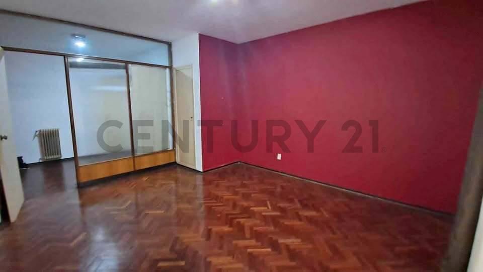 Foto de Alquiler/Imperdible OFICINA,CONSULTORIO- INTERNO/ Próx.IMM/ A metros 18, imagen 1