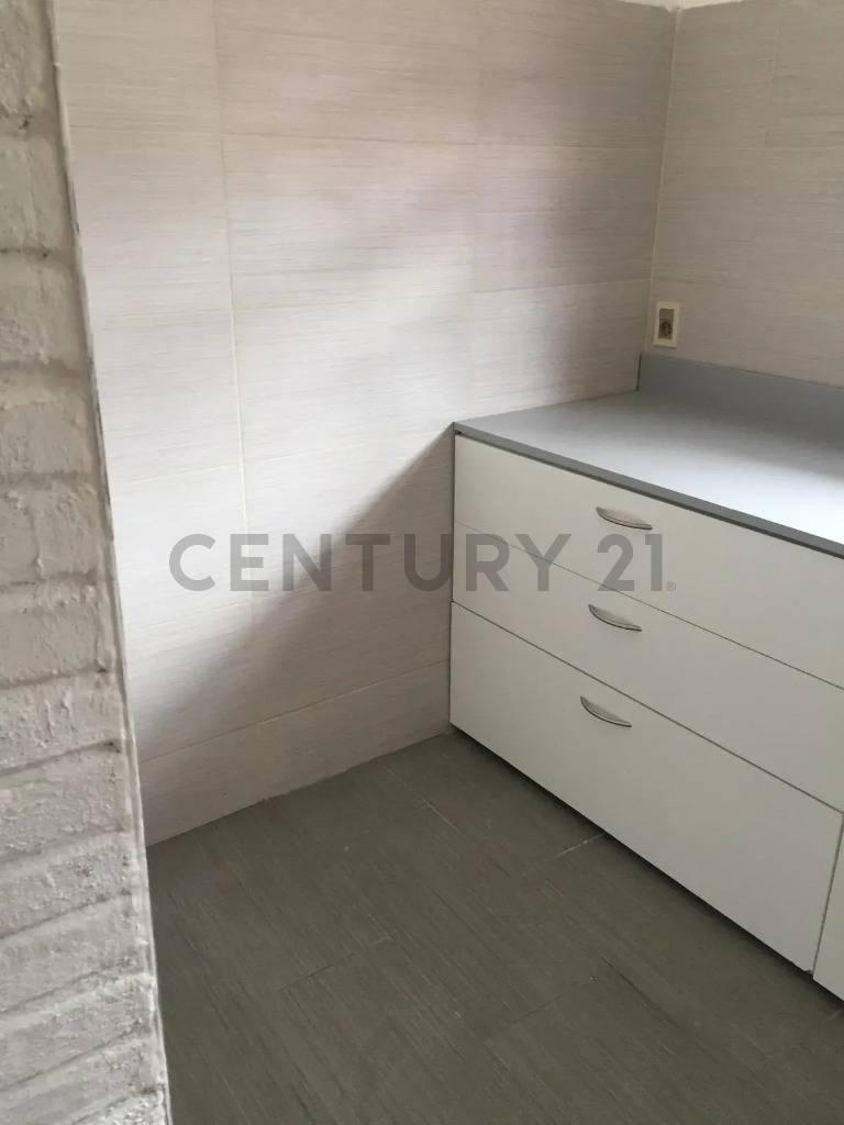 Foto de Corazon de Sayago /Venta Hermoso PH 2 Plantas /2dorm,Cochera yJardin, imagen 3