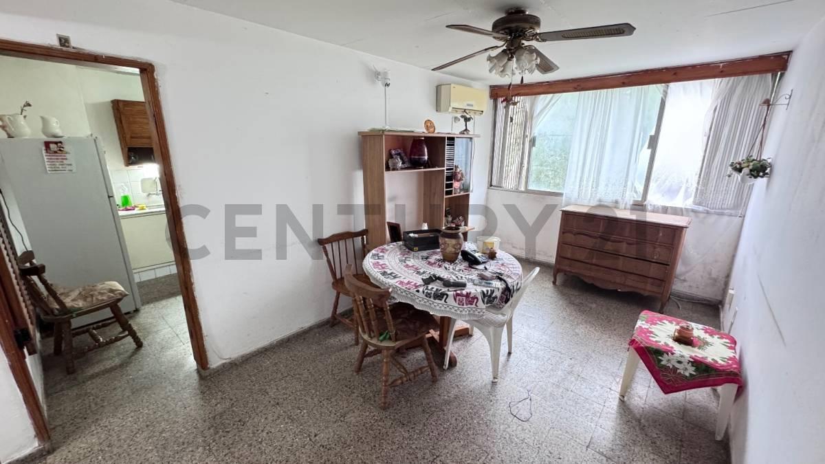 Foto de Apartamento 3 dormitorios, Agustín pedroza y daniel granada en complejo, imagen 1