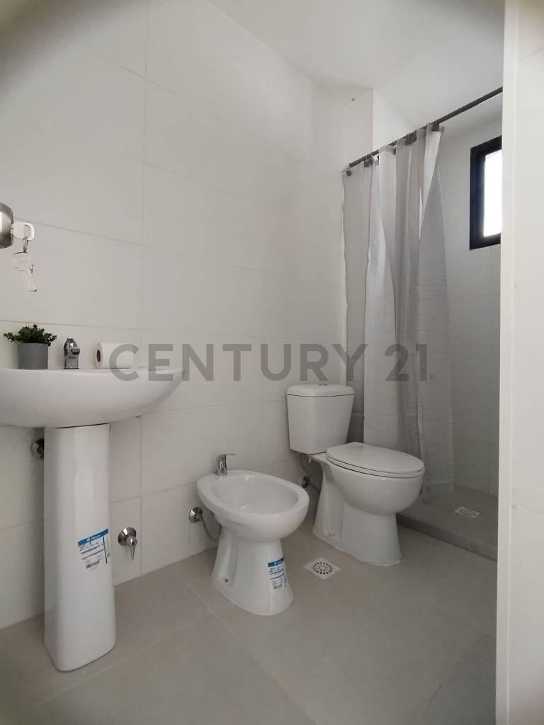 Foto de Apartamento de 2 dormitorios a estrenar con patio a una cuadra de, imagen 1