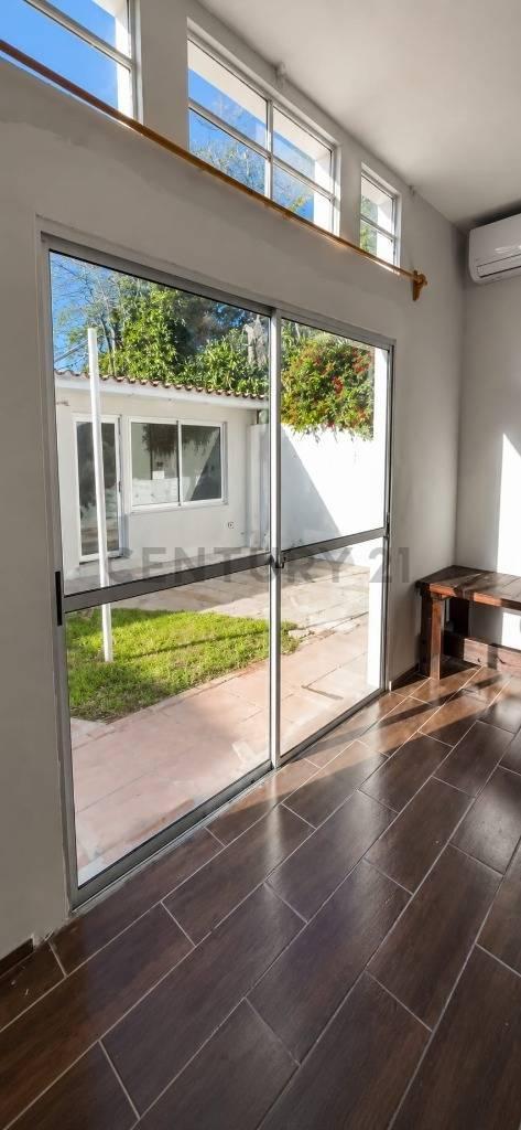 Foto de Local Comercial U Oficina. RECICLADO EN CARRASCO. a pocos mt de la, imagen 5