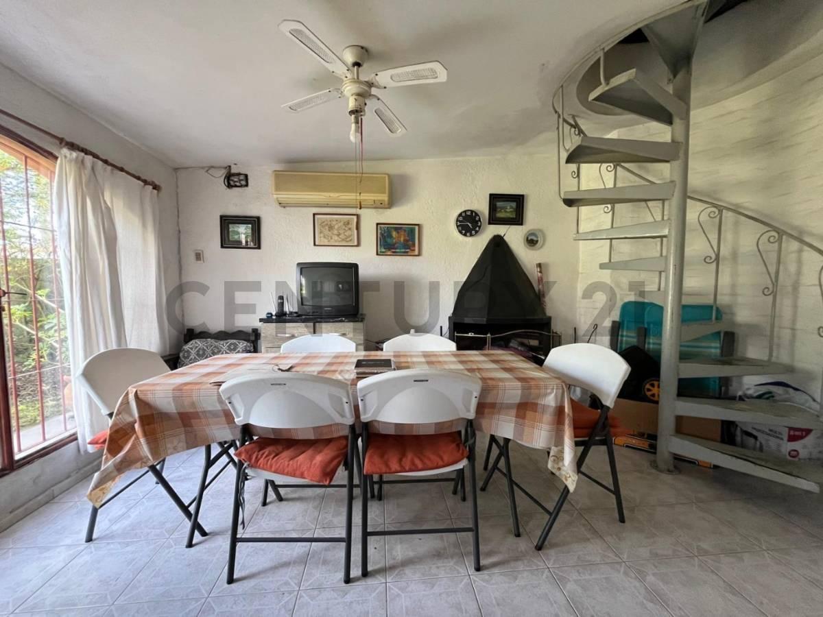 Foto de Casa en Lomas De Solymar 3 dor 2 baños a 600 mts del mar acep Banco, imagen 1