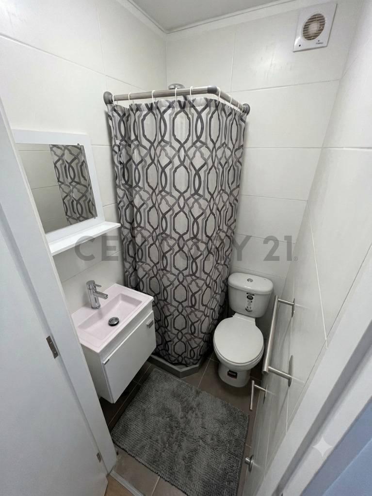 Foto de Monoambiente AMUEBLADO C/RENTA,Patio Exclusivo,Planta baja/mt Rambla/mt, imagen 4