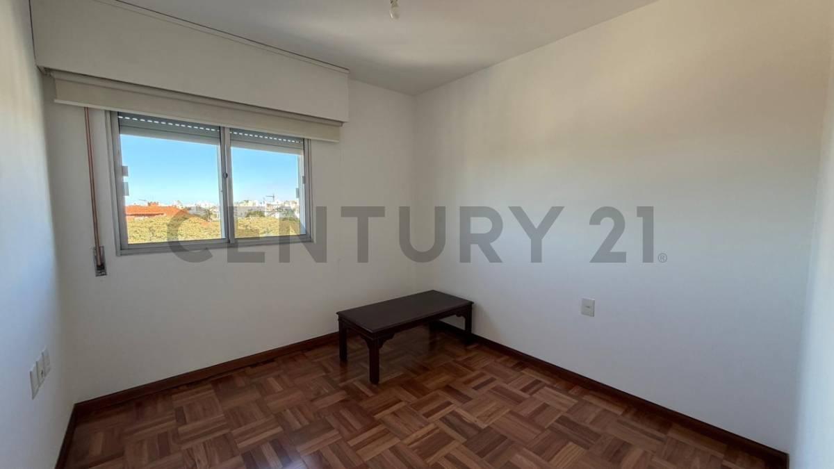 Foto de Alquiler apartamento en Parque Batlle: 3 dormitorios |cocina definida |, imagen 2