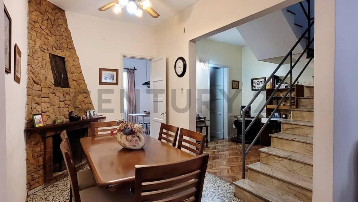 Foto de VENTA CASA REDUCTO 3 DORMITORIOS, PATIO, PADRÓN ÚNICO DÚPLEX, imagen 2