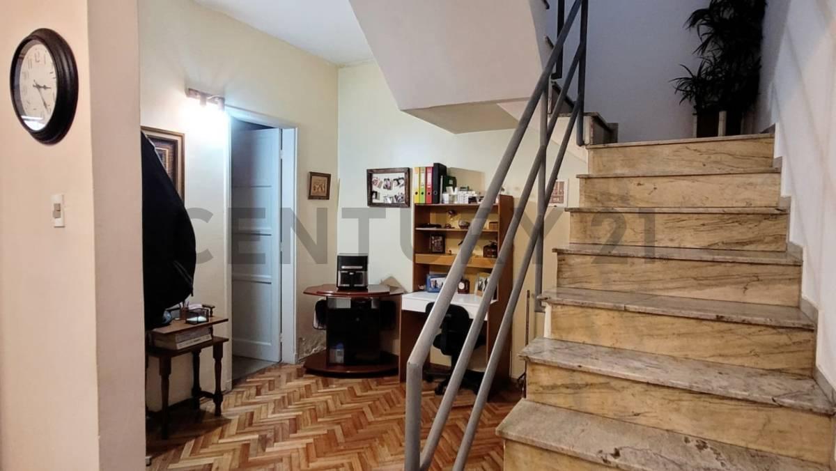 Foto de VENTA CASA REDUCTO 3 DORMITORIOS, PATIO, PADRÓN ÚNICO DÚPLEX, imagen 3