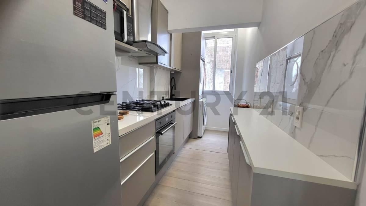 Foto de Apartamento al Frente Venta Cordón a 2 de Yaguarón 2 Dorm Balcón Acepta, imagen 3