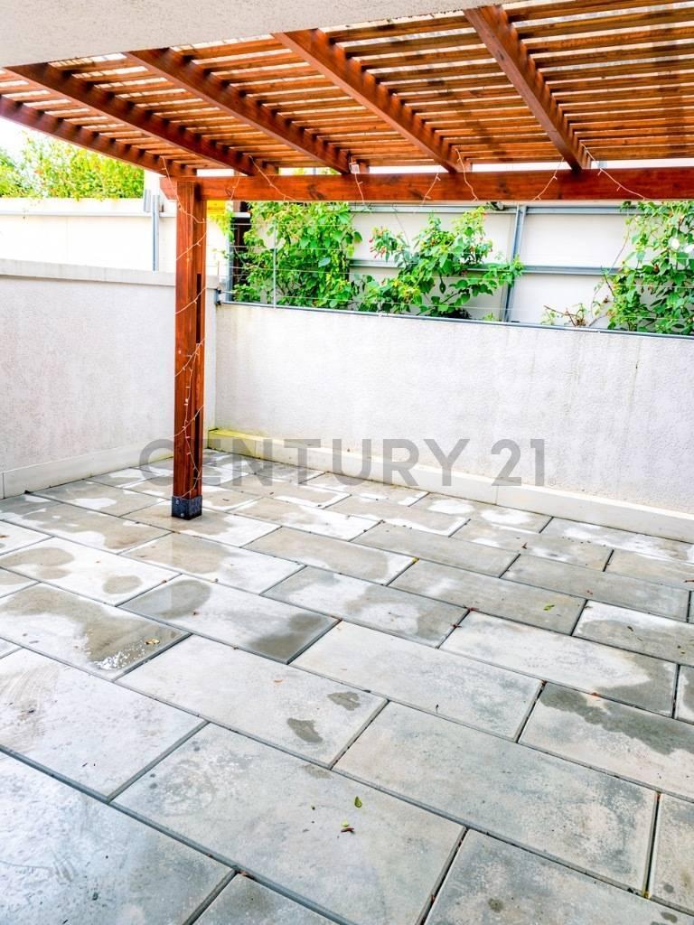 Foto de Monoambiente + Patio de 30 m2, Malvin, Gym, Piscina, Parrillero., imagen 2