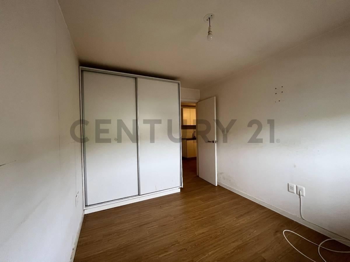 Foto de Alquilo apartamento 1 dormitorio con garaje y terraza al frente., imagen 2