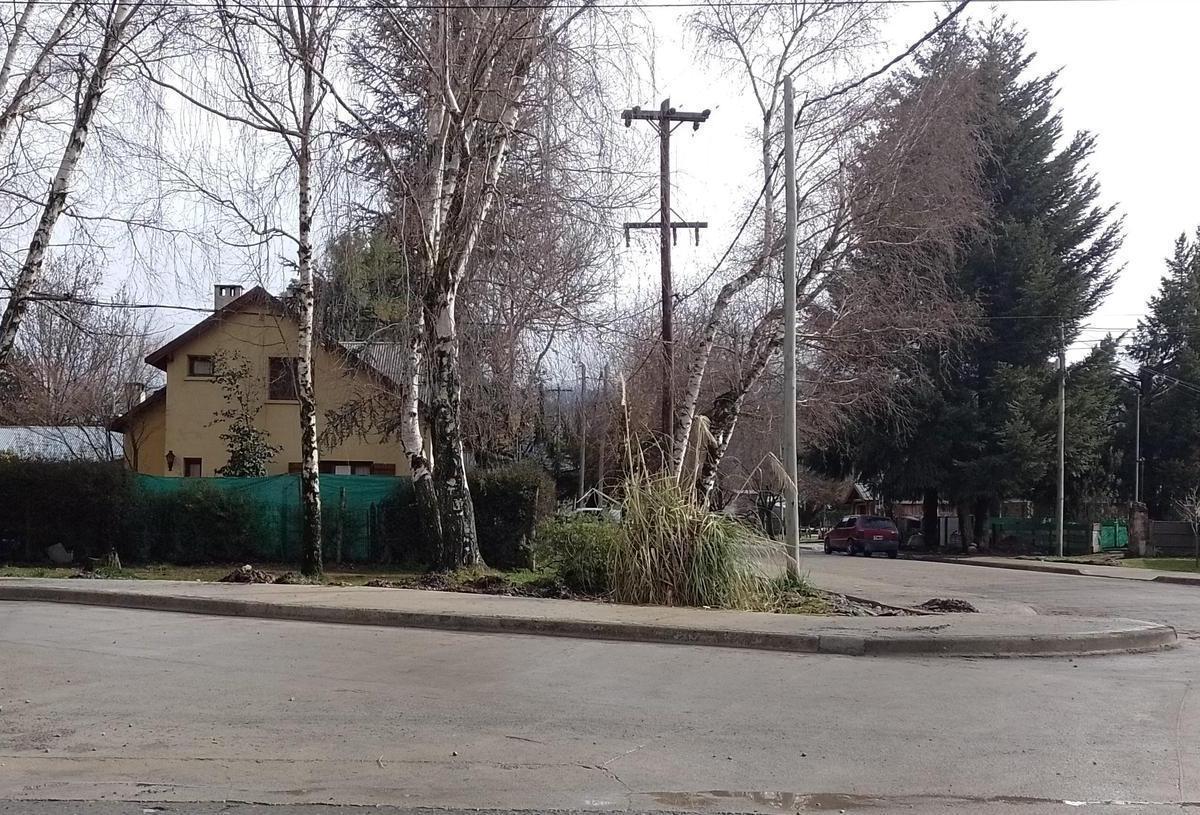 Se Vende Casa en El Bolsón - Barrio Residencial 5
