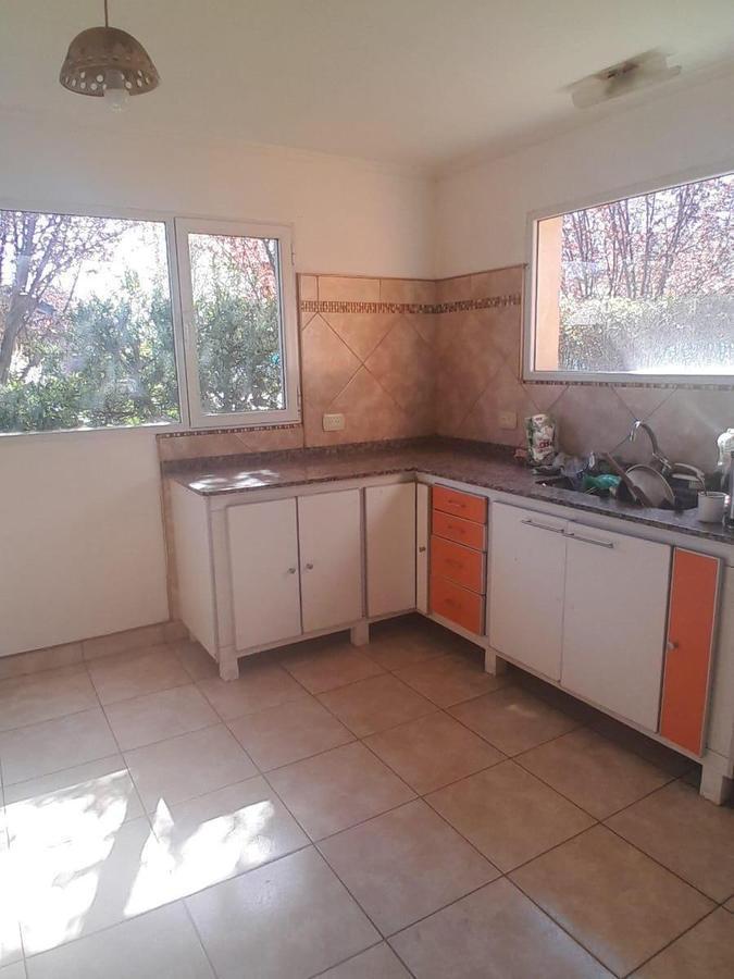 Casa en Equina, Barrio Arrayanes 3