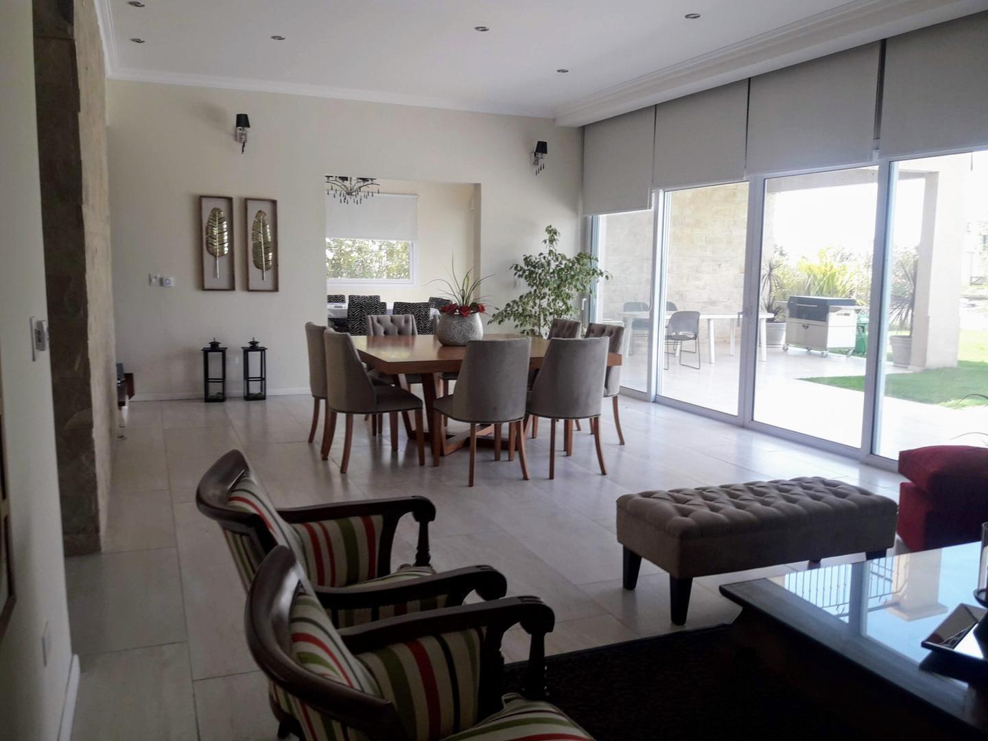 Foto de IMPACTANTE CASA EN COUNTRY PRINCIPADO SOBRE BAHIA PRINCIPAL, imagen 3