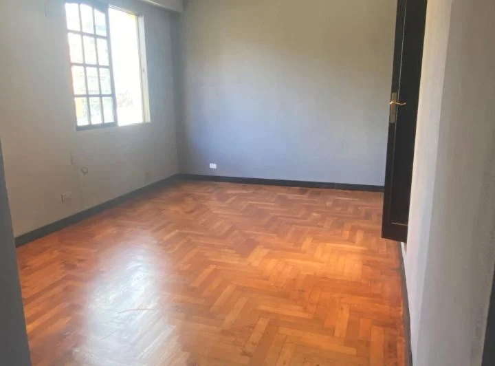Alquilo depto 2 amb en Pedro goyena 3er piso por escalera apto profesional 1