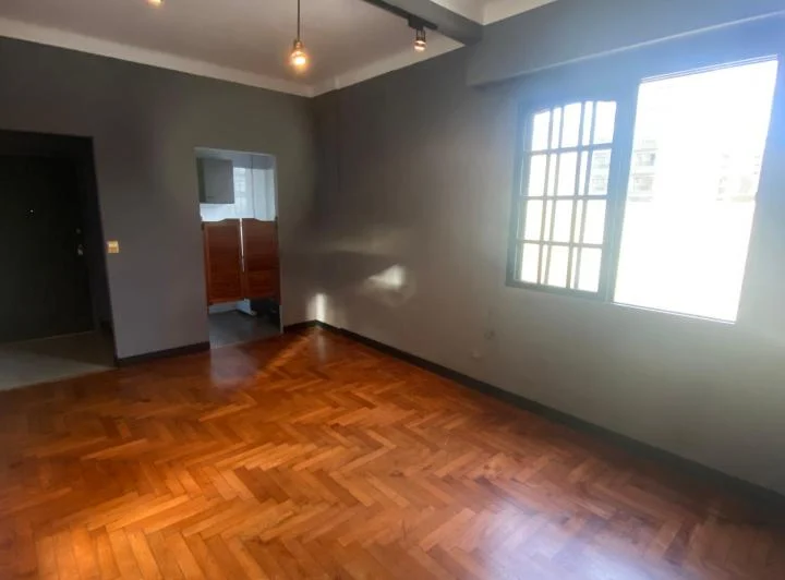 Alquilo depto 2 amb en Pedro goyena 3er piso por escalera apto profesional 2