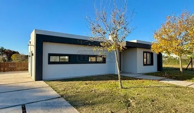 Casa en Venta en San Sebastian - AREA 1, San Sebastian, Escobar 1