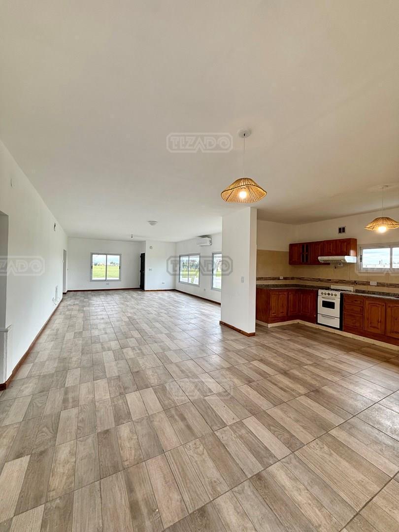Foto de Casa en Alquiler en San Sebastian - AREA 1, San Sebastian, Escobar, imagen 3
