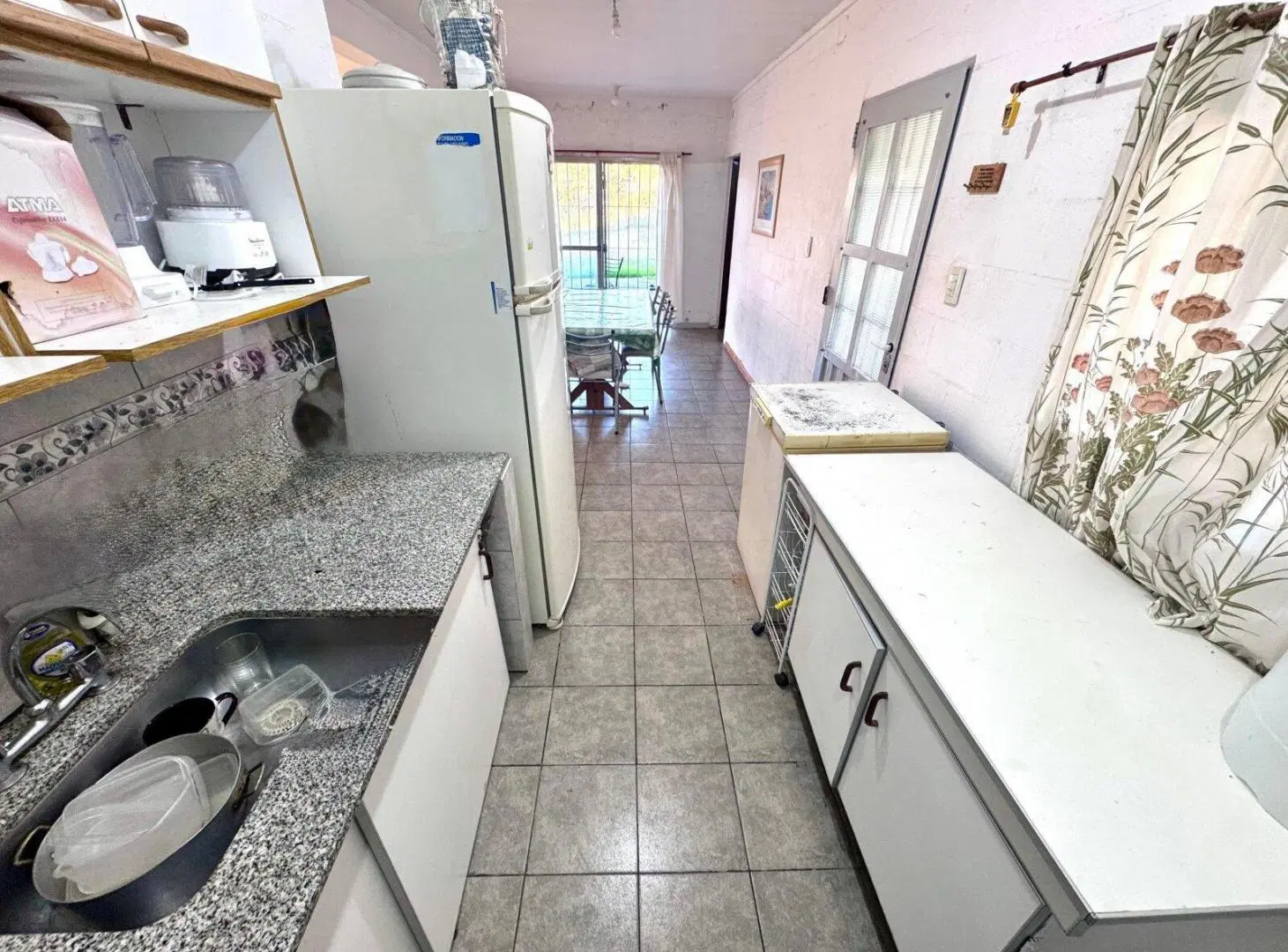 CASA ALQUILER 2 DOR 2 BÑS PILETA COCHERA EN VILLA PARQUE SIQUIMAN 4
