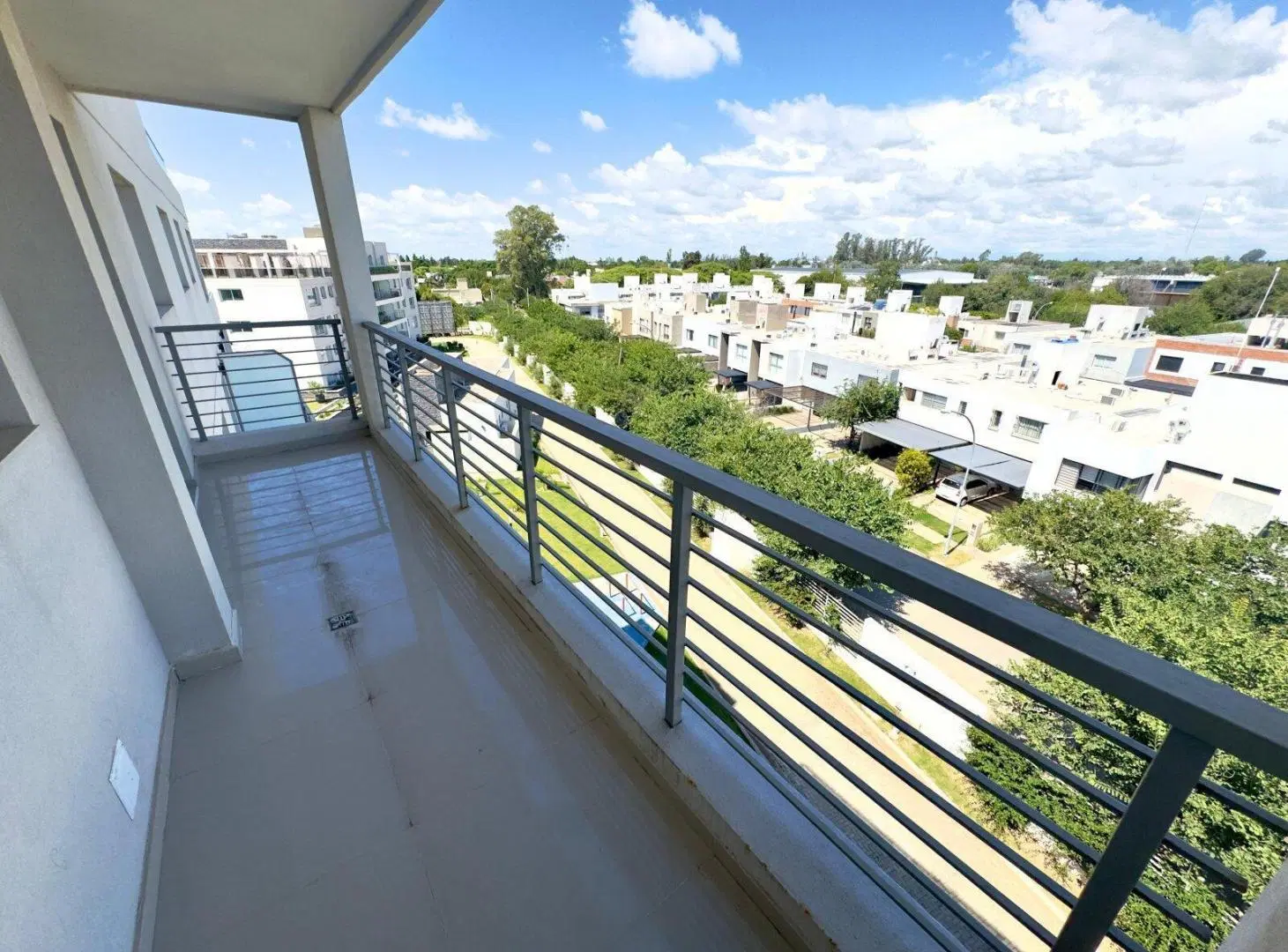 Fontanas del sur Dptos Venta 2 Dorm.  Sum Cochera Pileta Entrega y Financiacion 2