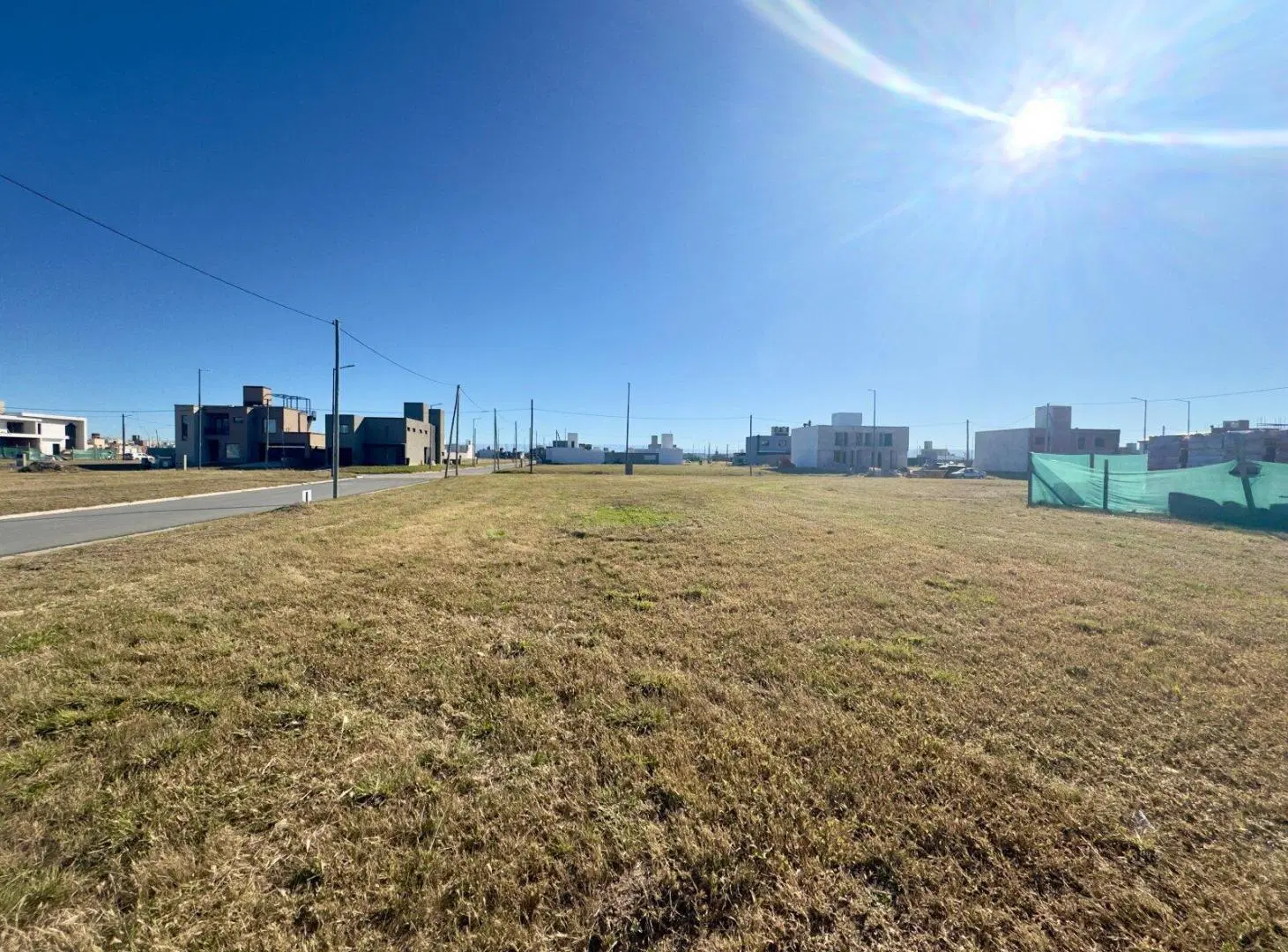 LOTE APTO DUPLEX 350 MTS FONDO NORTE PAMPAS DE MANANTIALES 3