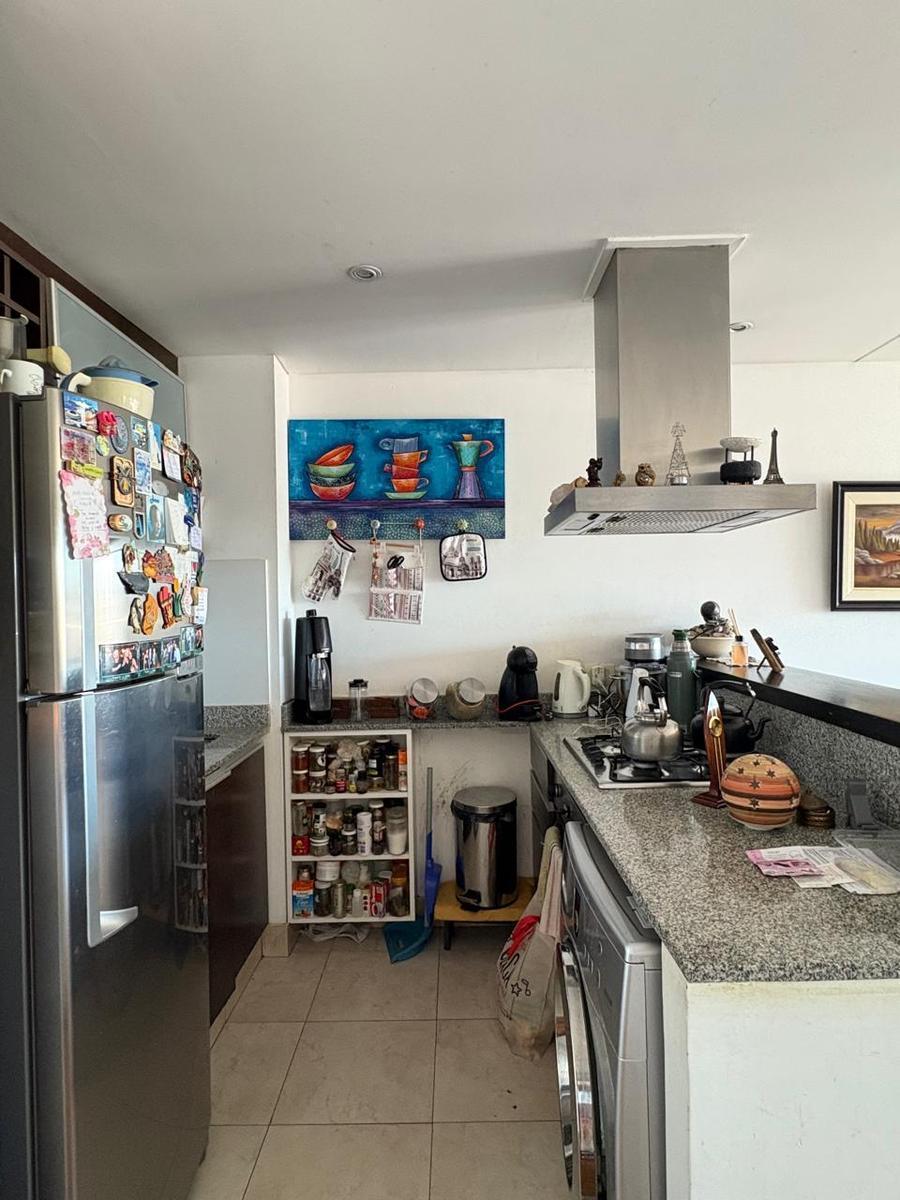 Departamento 2 Ambientes, Divisble en 3, en Lascano Al 4000 5