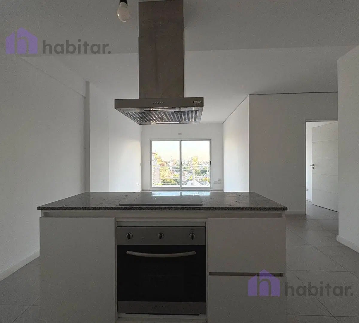 Luminoso Departamento 3 ambientes en Venta | Vista abierta | ZUVIRIA 315 3