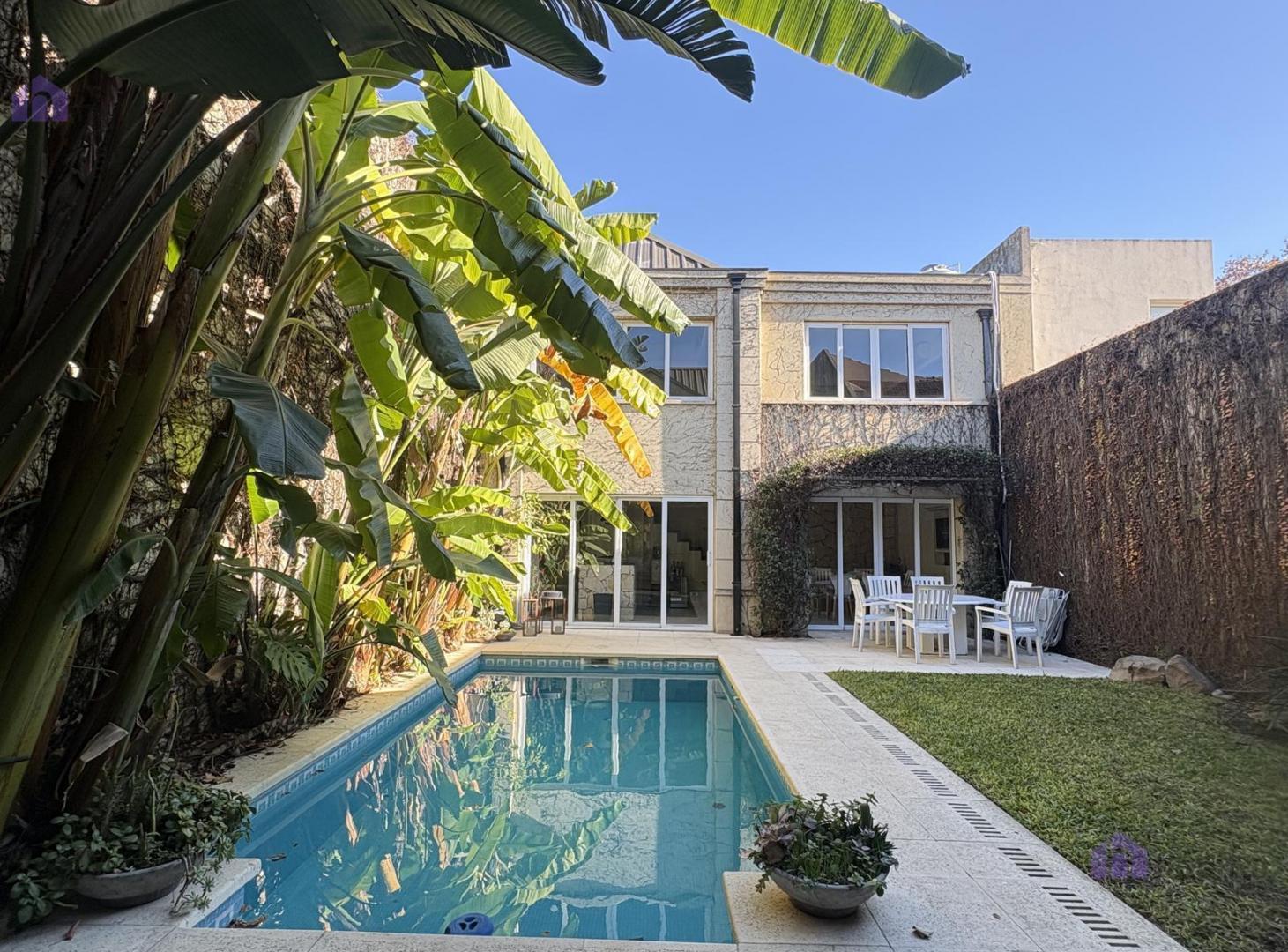 Foto de Casa en Villa Devoto | Zona Colegios | Pileta Climatizada | Quincho y, imagen 3