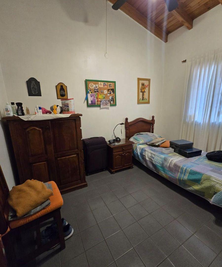 Foto de EXCELENTE CASA EN VENTA,Dr. Bernardo Houssay, entre San José y Camino a, imagen 5