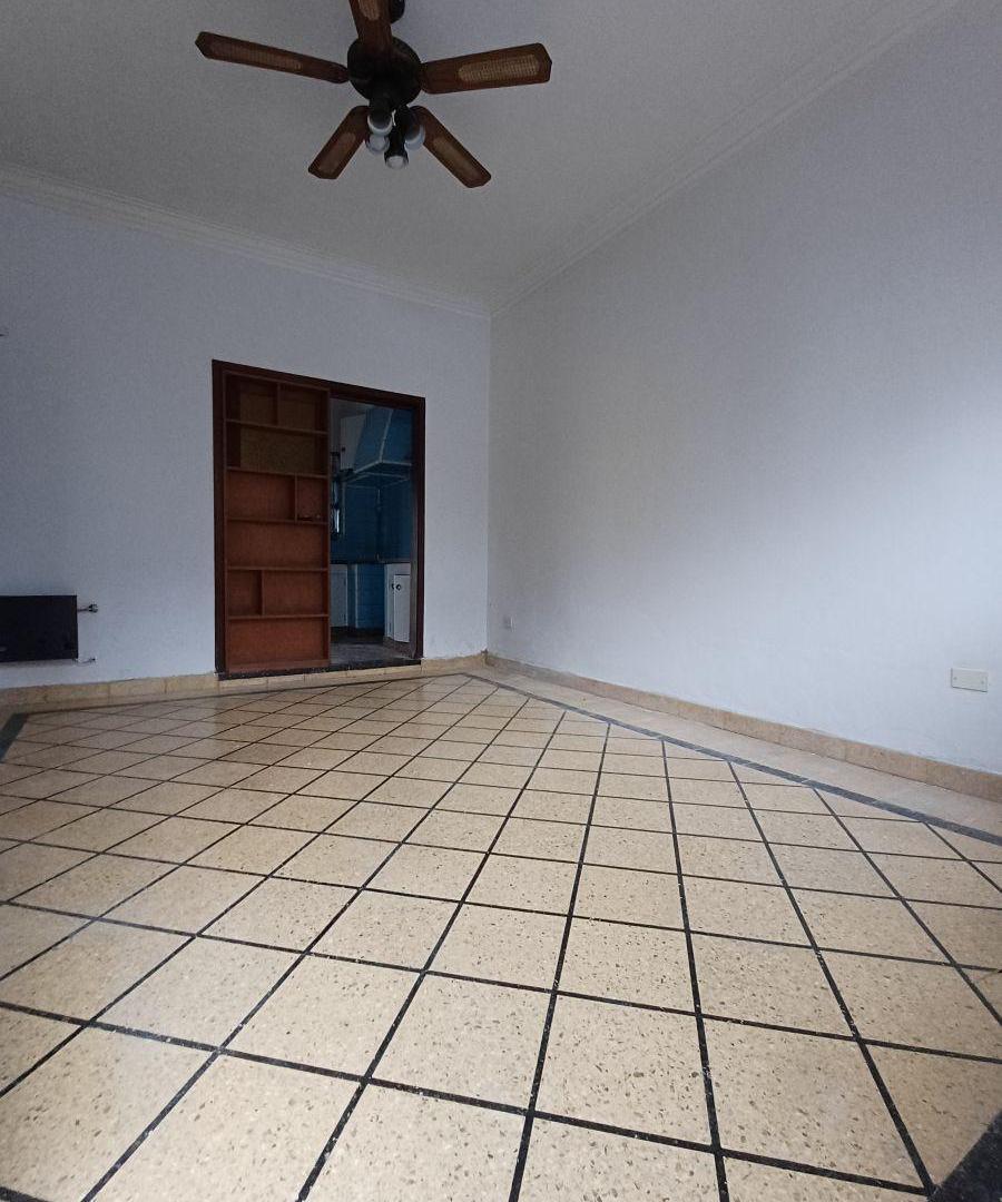 Foto de Casa en Ringuelet. Buena zona. 400mts2 de terreno, imagen 3