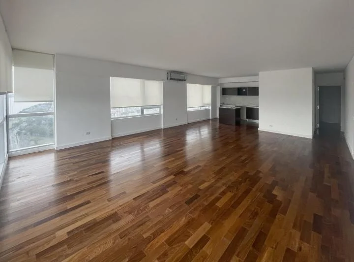 Departamento en  ALQUILER  - VENTA 3 dormitorios MAUI 1