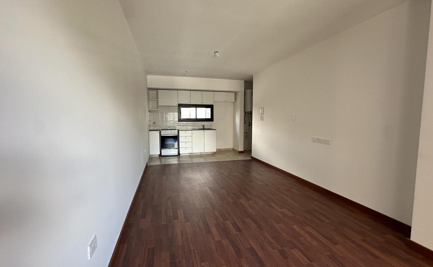 VENTA Departamento MONOAMBIENTE A MEDIA CUADRA DE PELLEGRINI