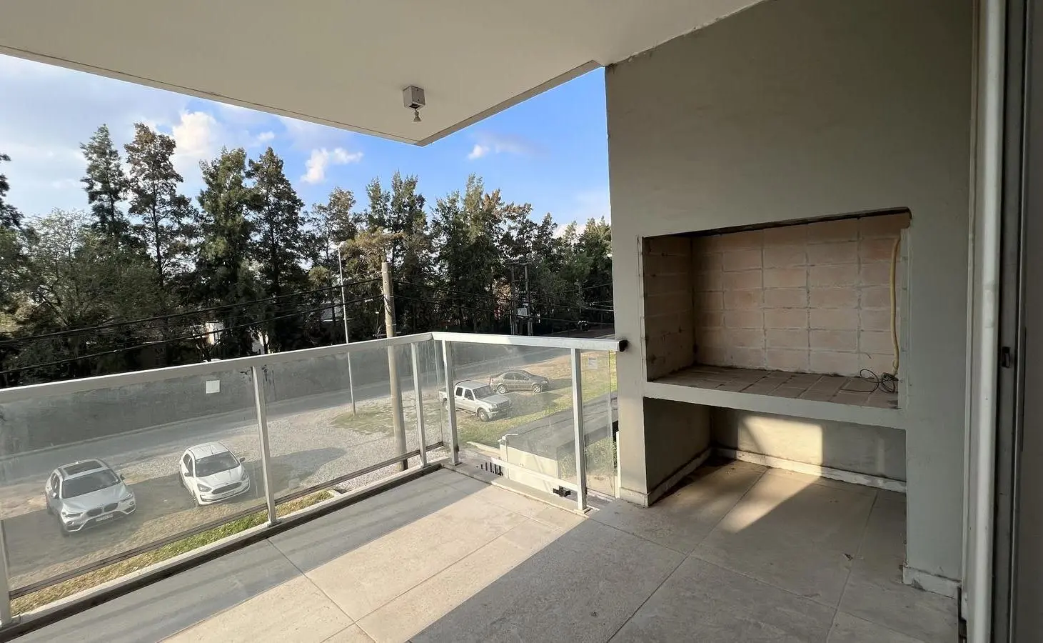 VENTA 3 DORMITORIOS CON  COCHERA DOBLE - FISHERTON VIEW 2