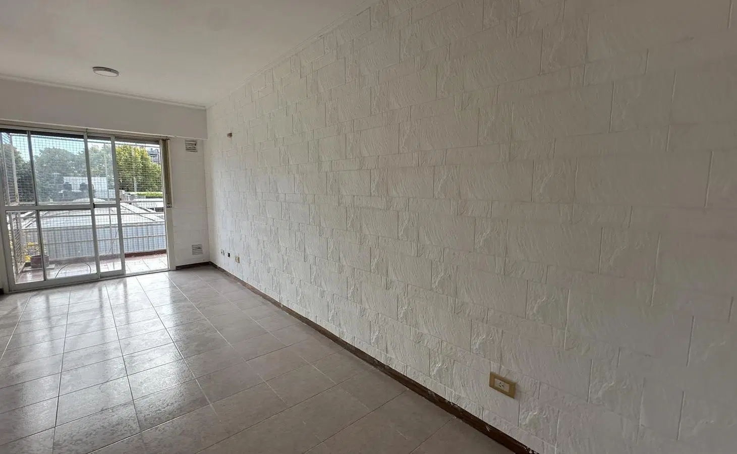 VENTA Departamento 1 DORMITORIO AL FRENTE 4