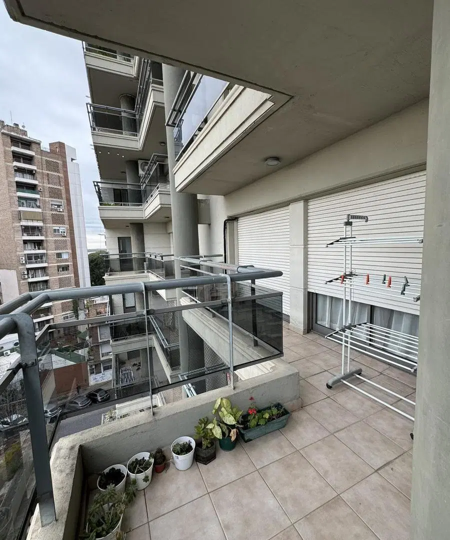Departamento en VENTA 2 dormitorios con cochera 3