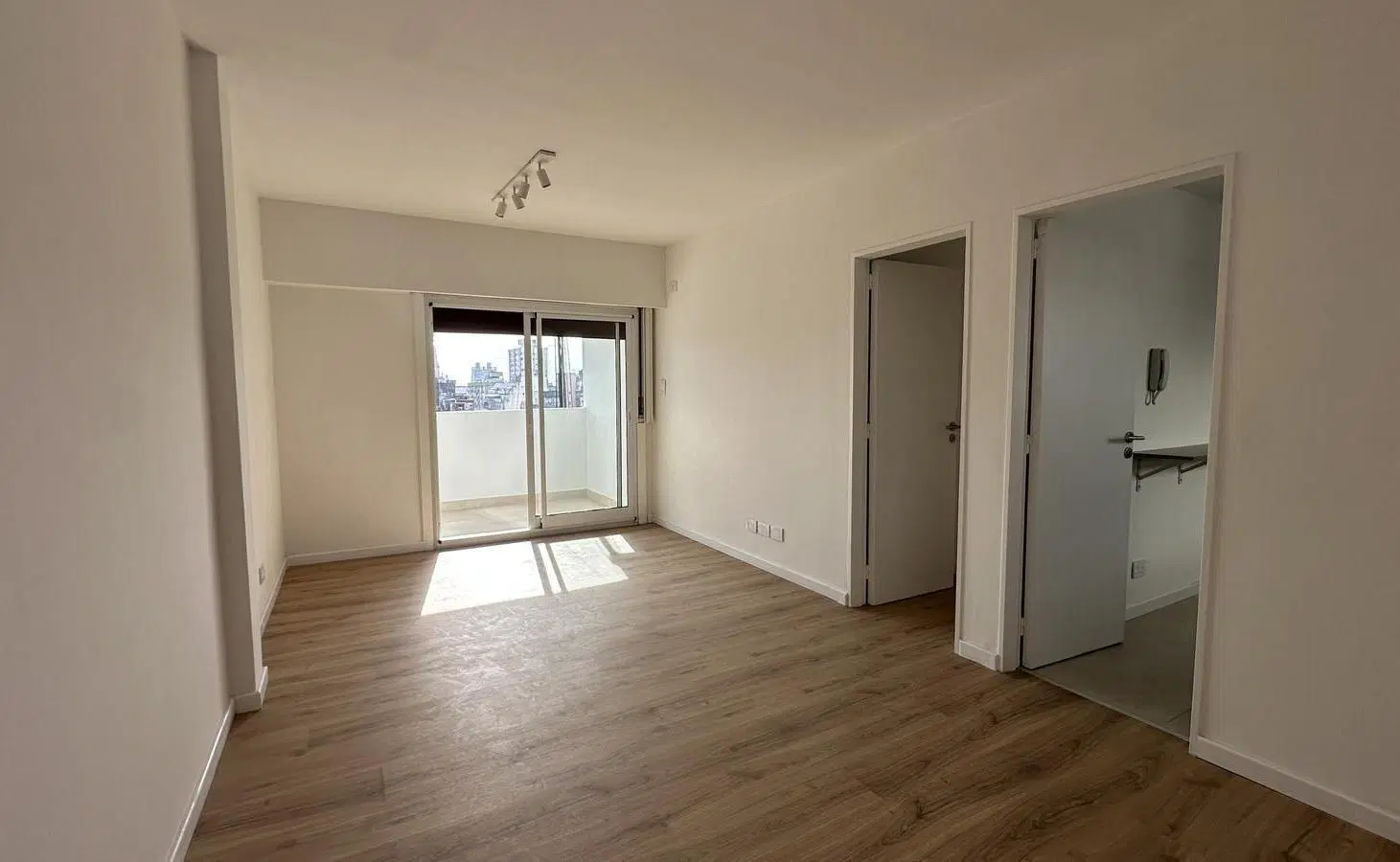 VENTA Departamento 2 DORMITORIOS RECICLADO CENTRICO 2