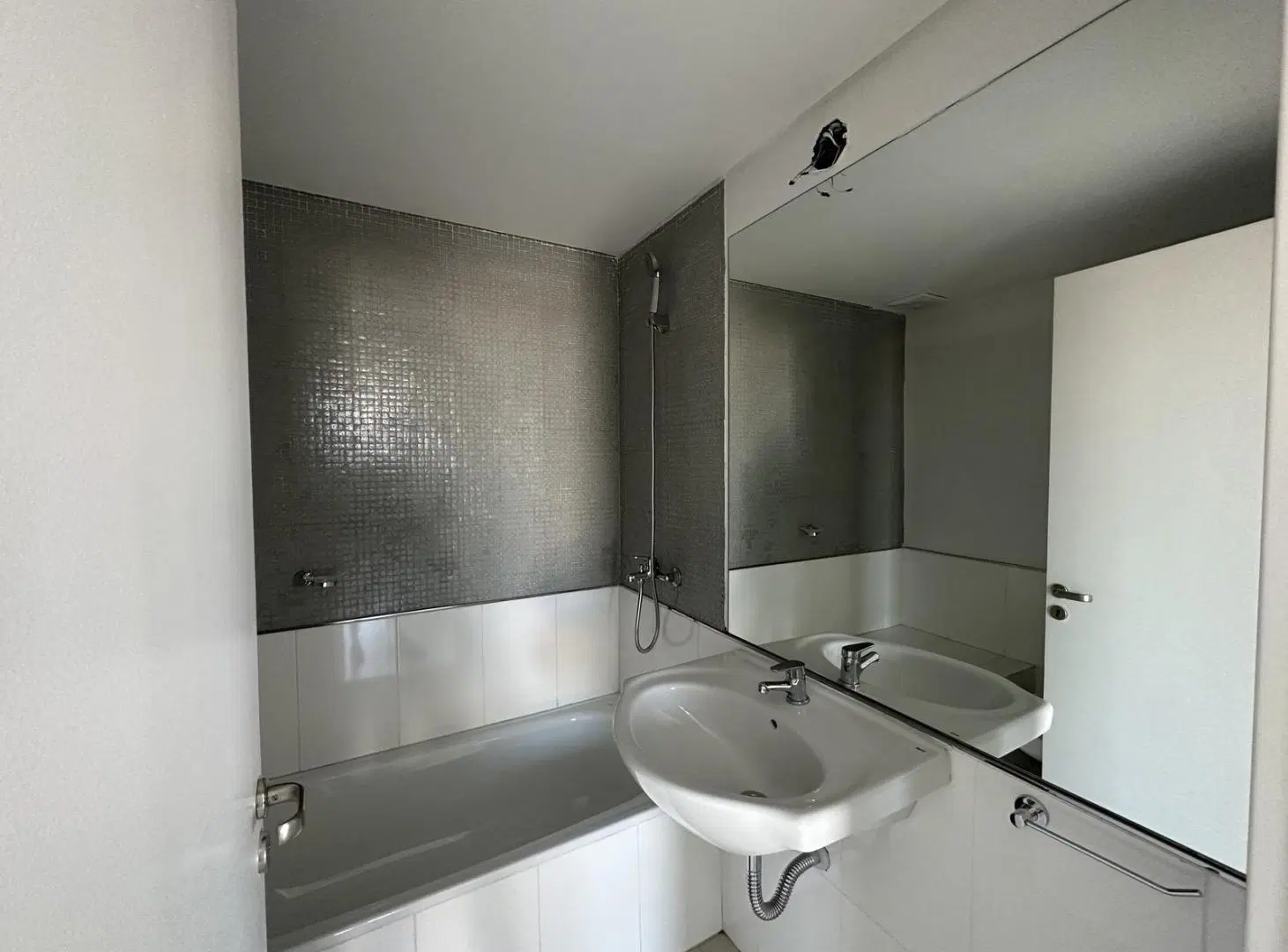 ALQUILER - 1 DORMITORIO METRA PUERTO NORTE 2