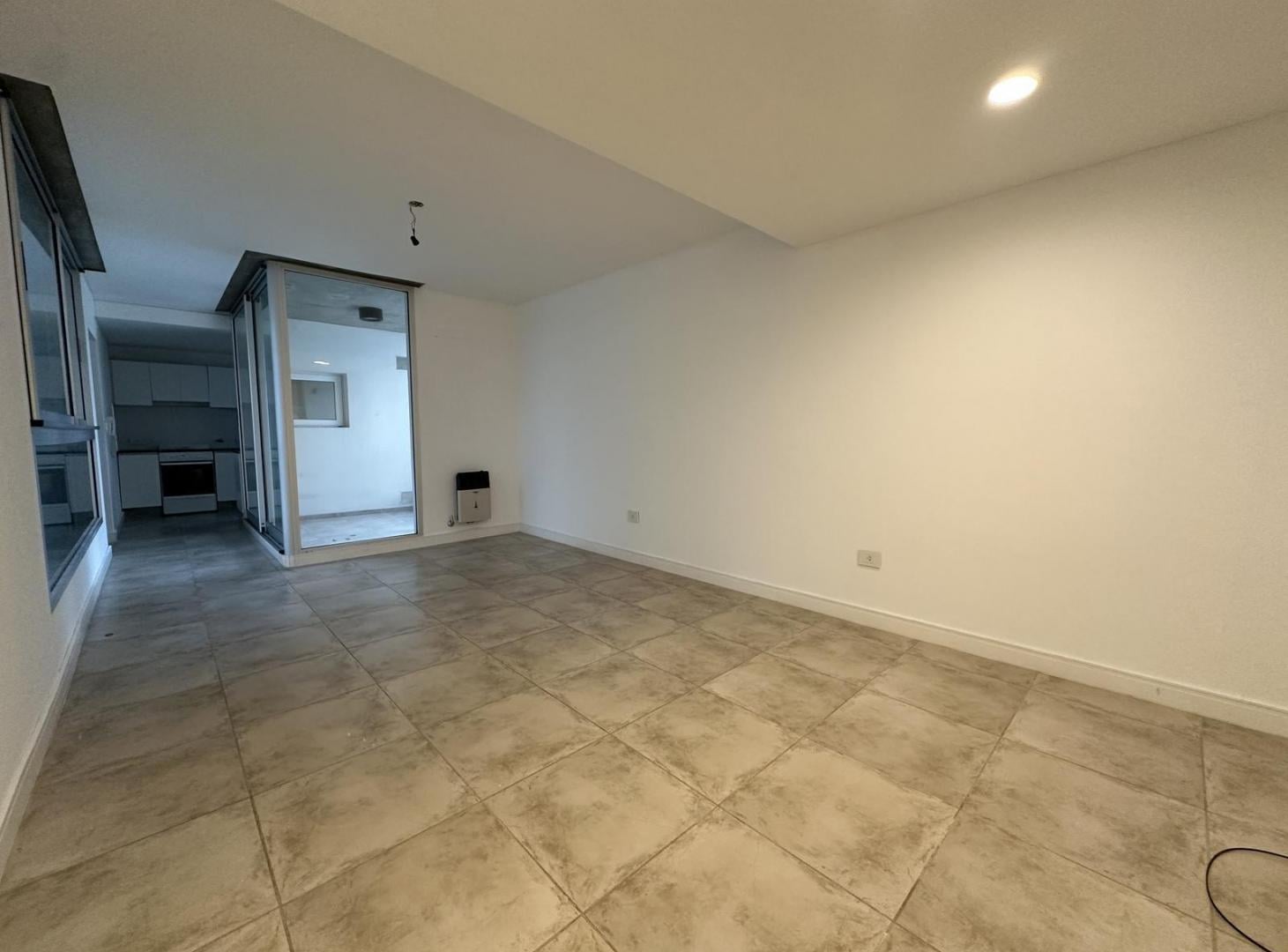 ALQUILER 1 DORMITORIO PICHINCHA