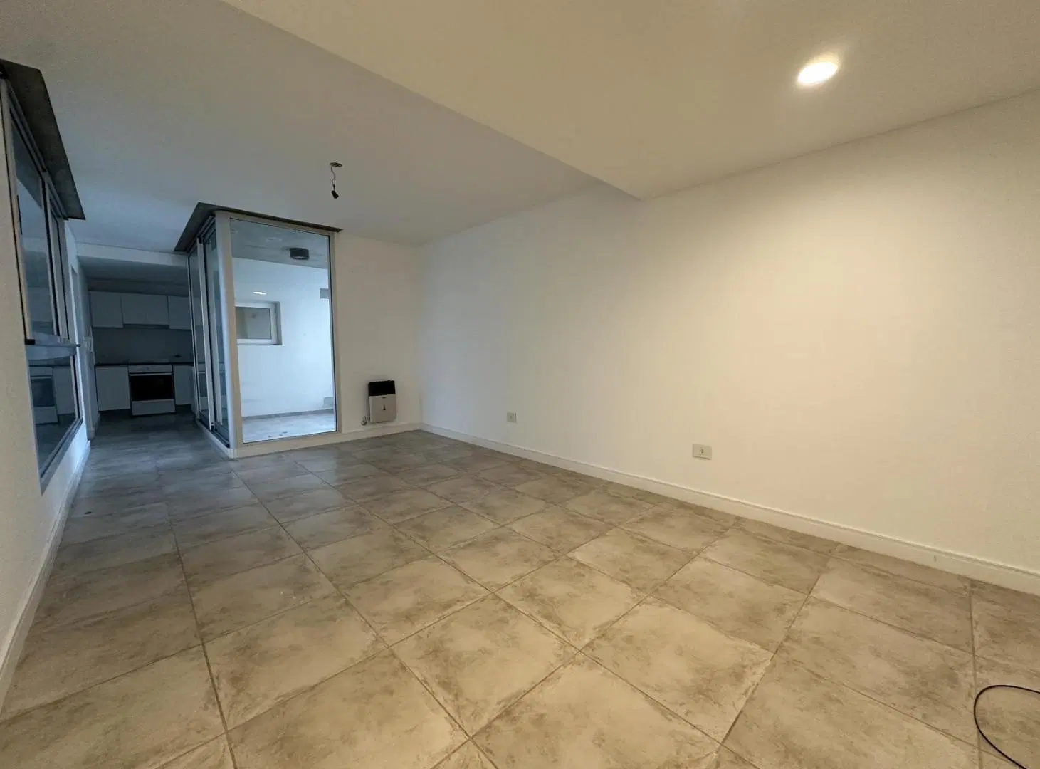 ALQUILER 1 DORMITORIO PICHINCHA 3