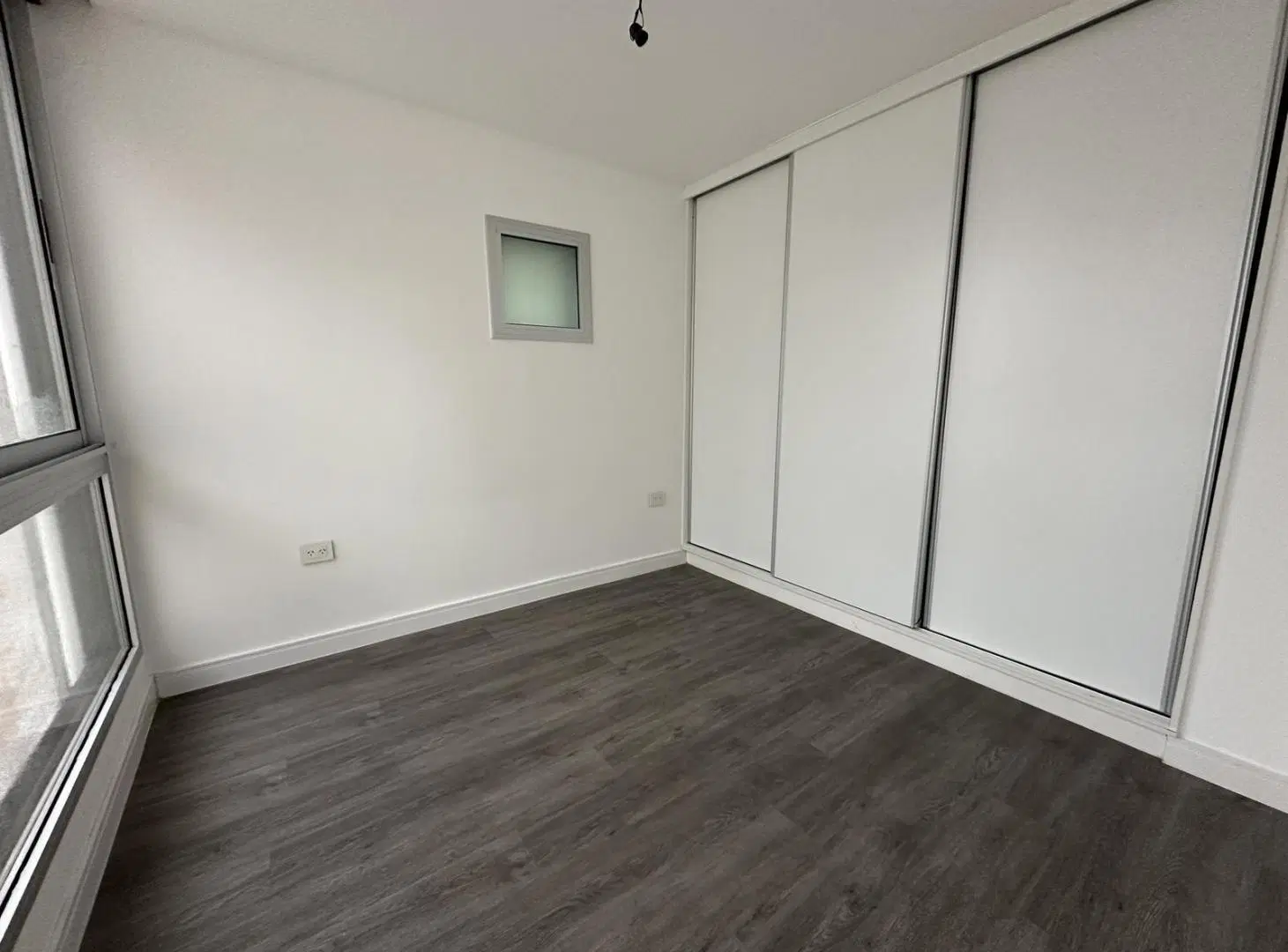 ALQUILER 1 DORMITORIO PICHINCHA 4