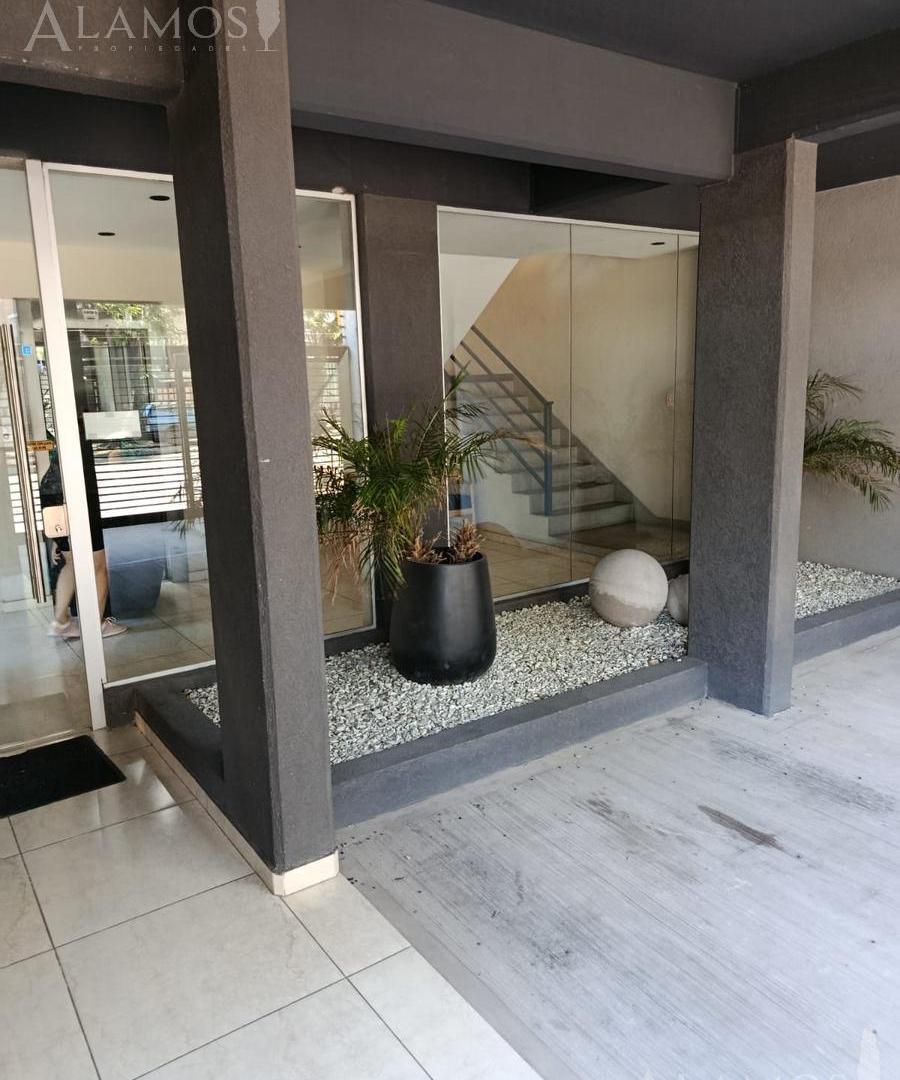 Venta departamento 3 ambientes en Haedo Sur