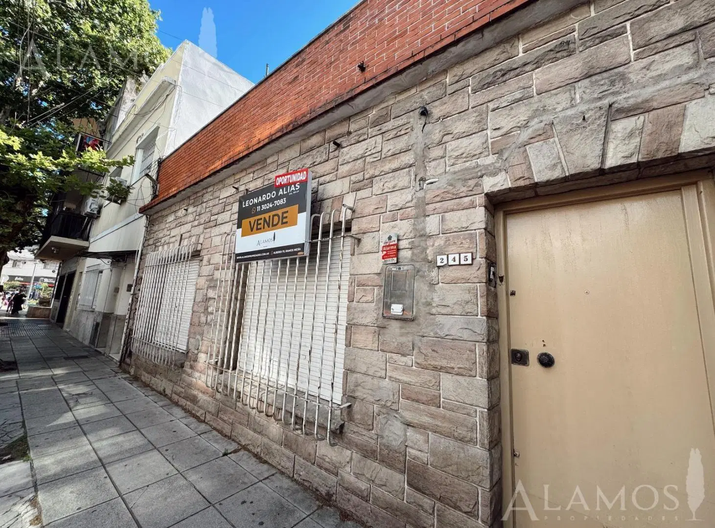 VENTA O ALQUILER USO PROFESIONAL 126 m²   ESPACIO AEREO RAMOS MEJÍA CENTRO 5