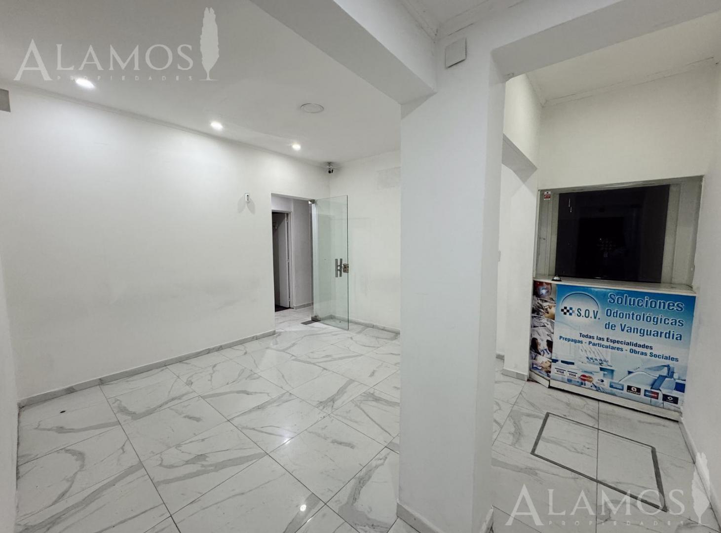 VENTA O ALQUILER USO PROFESIONAL 126 m²   ESPACIO AEREO RAMOS MEJÍA CENTRO